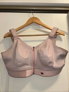 SHEFIT Front-Zip Blush Pink Support Sports Bra